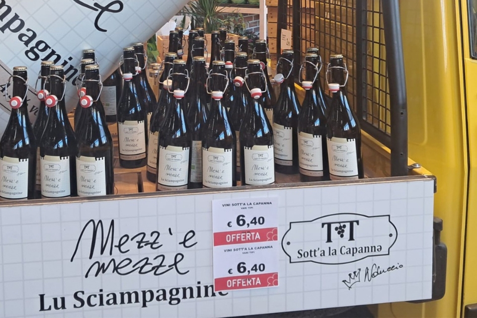 Lu Sciampagnine: why 'Nduccio is at risk with his biodynamic aperitif. Evoking Champagne and health claims linked to wine Germano D Aurelio (3) 