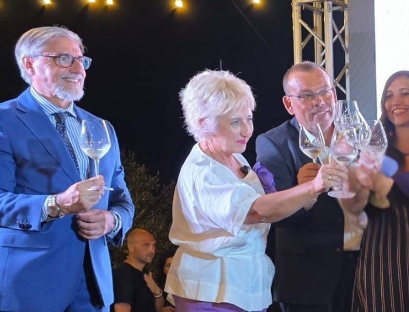 Rete delle Bollicine Siciliane spumanti e itinerari per raccontare la Sicilia. Il progetto Irvo, tra charmat, metodo classico ed enoturismo