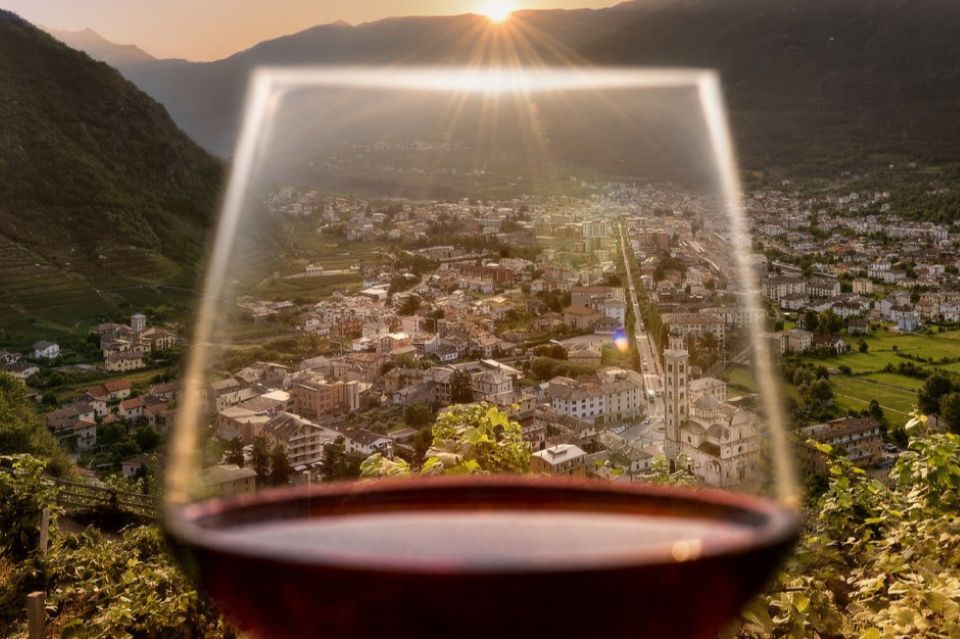 Eroico Rosso 2026 a Tirano torna il festival dedicato allo Sforzato di Valtellina