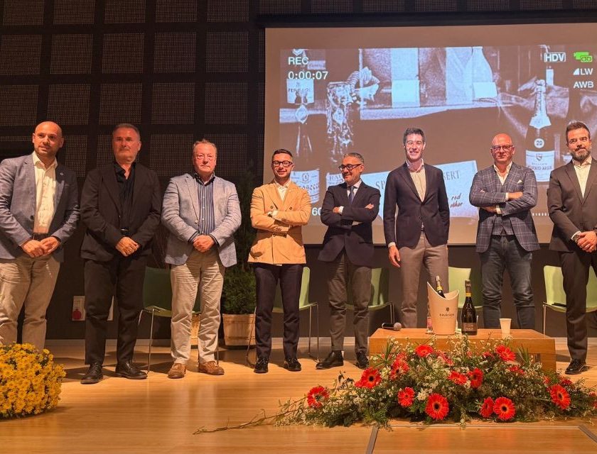 75 anni Rauscedo, dalla barbatella al calice la forza invisibile del vino italiano
