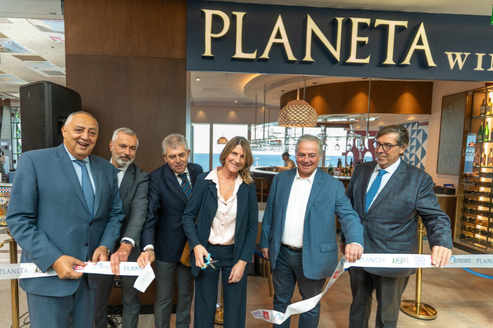 Apre Planeta Wine Bar aeroporto di Palermo Presenti anche vini cantina demeter Serra Ferdinandea. Food Prezzemolo & Vitale (3)