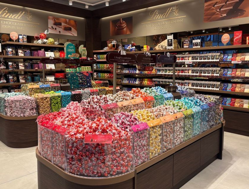 Lindt apre un nuovo Chocolate Shop a Milano è il 42° in Italia