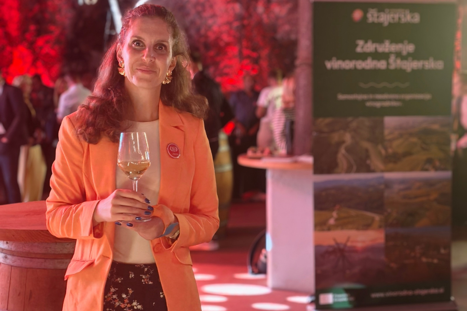 Riesling italico Oltrepò Pavese, senti la miglior sommelier della Slovenia Simona Česen
