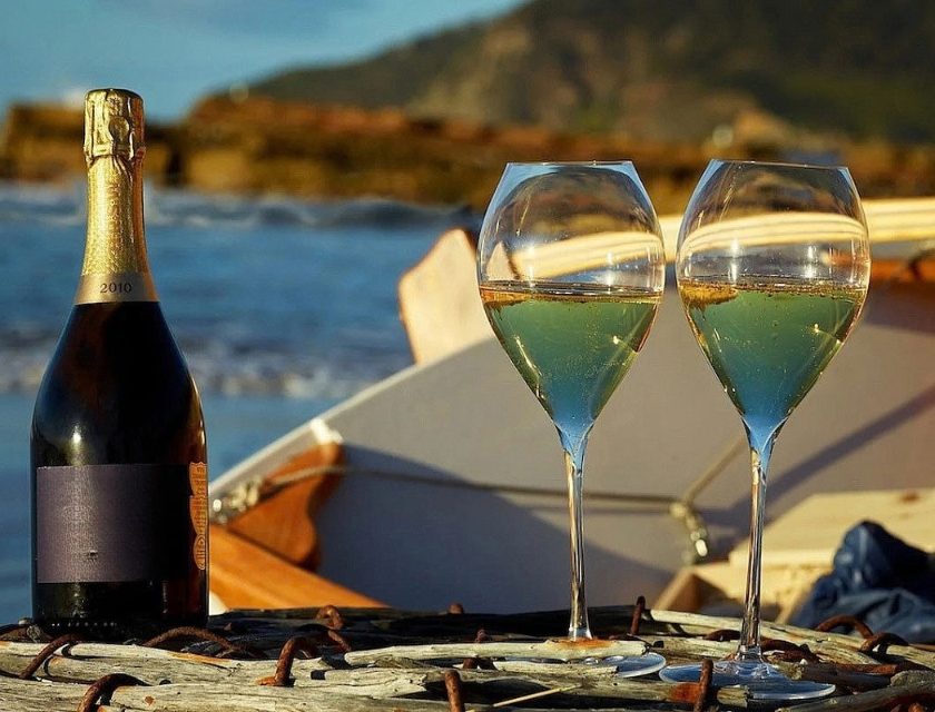 Tasmania, 200 anni di spumanti nel 1826 la prima bollicina d'Australia