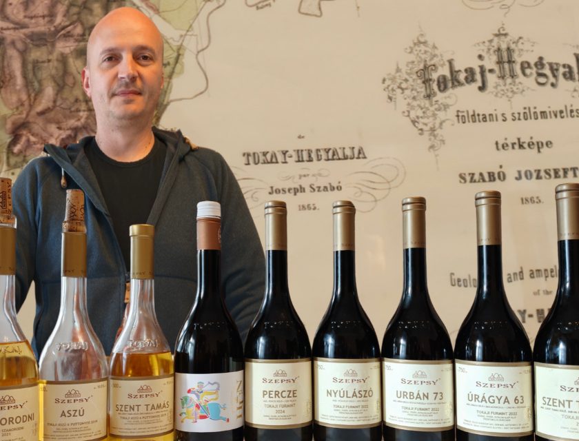 Tokaj e vino ungherese, Szepsy «Vini rossi perché no». Le sfide del futuro intervista esclusiva davide bortone winemag