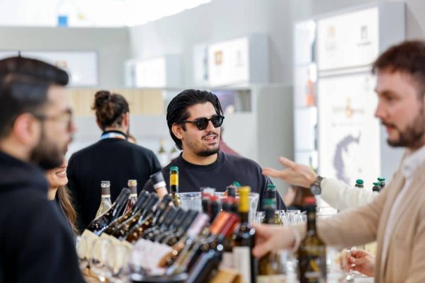 ProWein 2026 31 mila operatori da 105 Paesi, focus su business e nuovi format